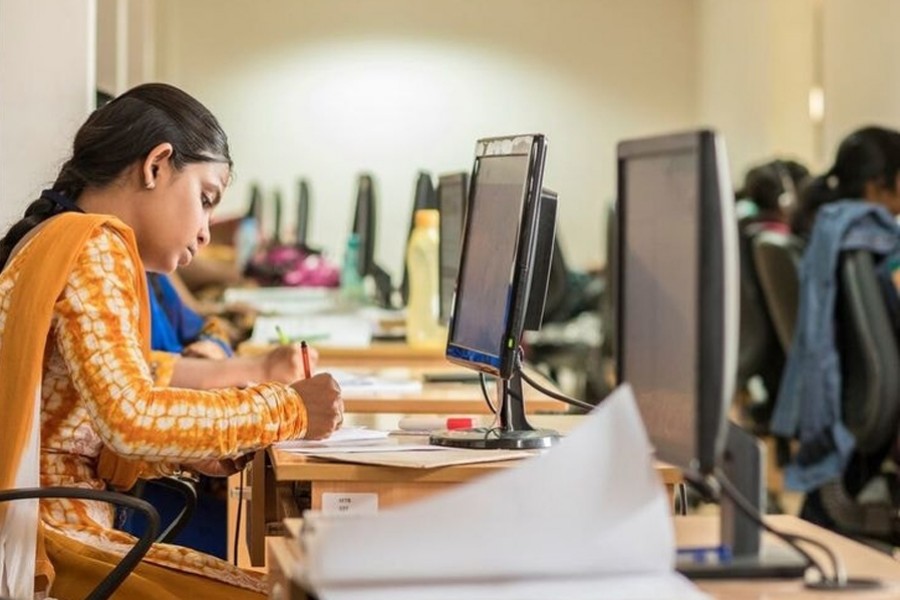 One-third of female youths lost jobs amid pandemic: Study