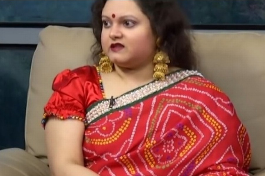 - ইশরাত রফিক ঈশিতা