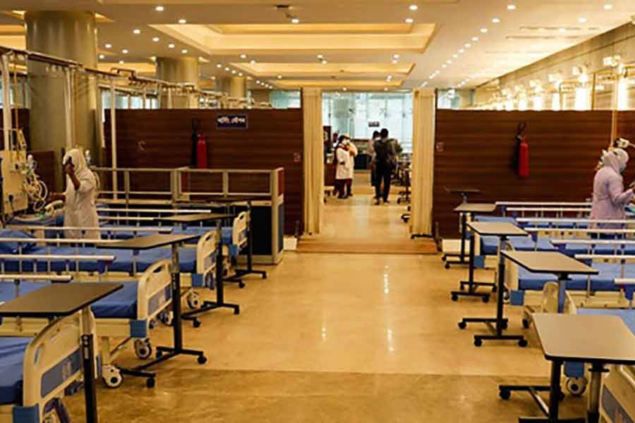 A ward at the COVID-19 field hospital of Bangabandhu Sheikh Mujib Medical University after the opening on Saturday -bdnews24.com photo