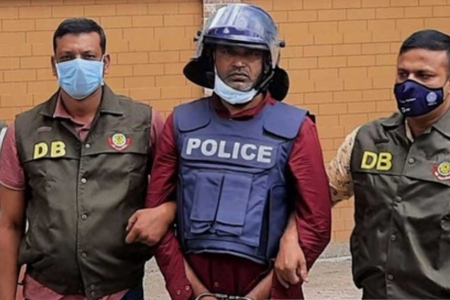 শেখ হাসিনা হত্যাচেষ্টা: সাজাপ্রাপ্ত আসামি গ্রেপ্তার
