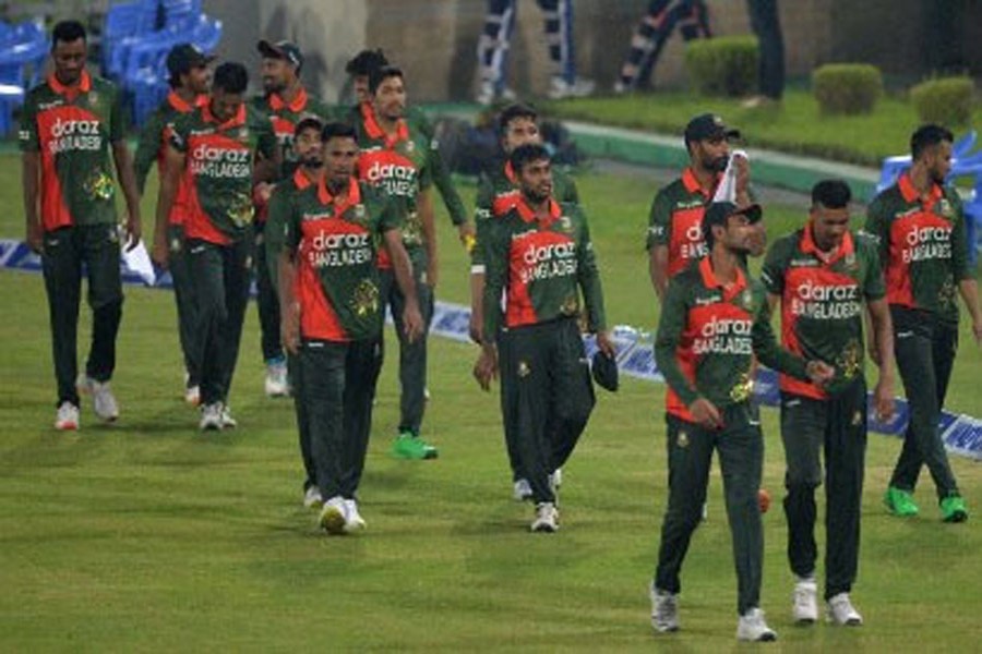 টি-টুয়েন্টি  র‌্যাংকিংয়ে পঞ্চমস্থানে উঠার সুযোগ বাংলাদেশের