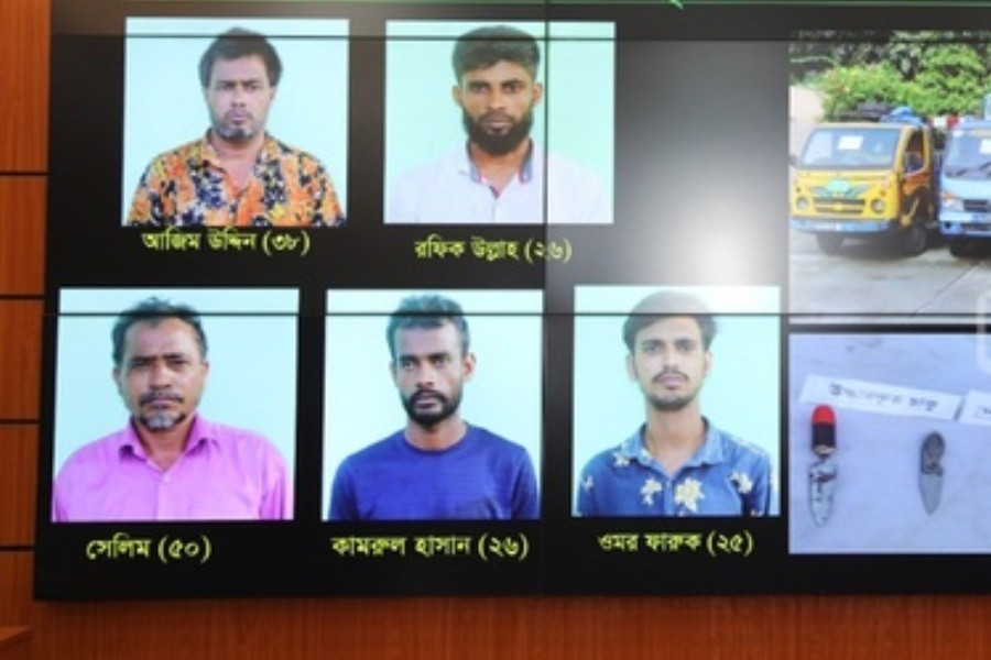গাড়ি চুরির পর যা হয়