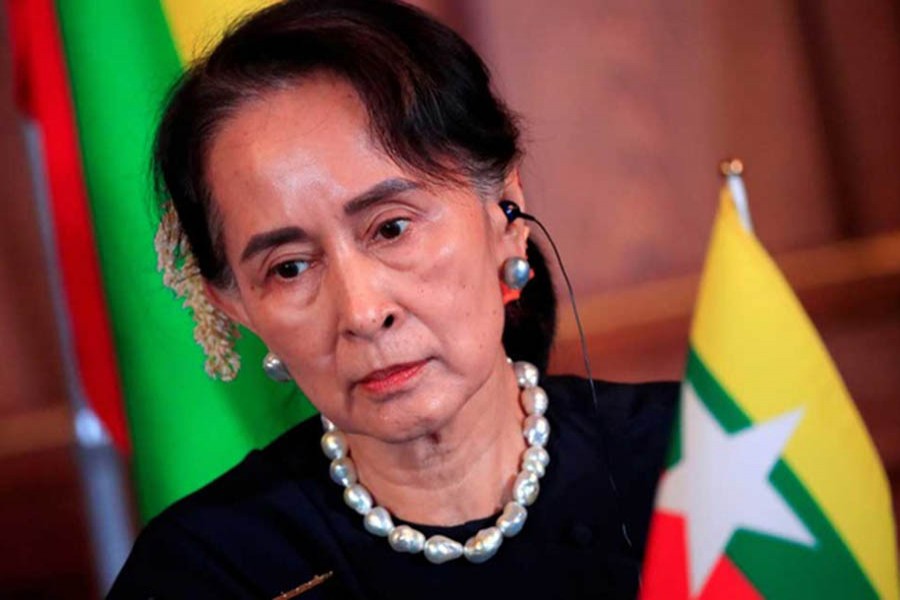 Suu Kyi skips court hearing over dizziness