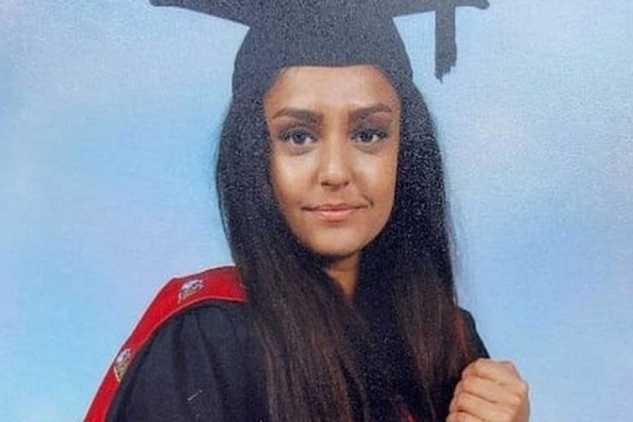 -- ছবি যুক্তরাজ্য পুলিশ/বিবিসি থেকে নেওয়া