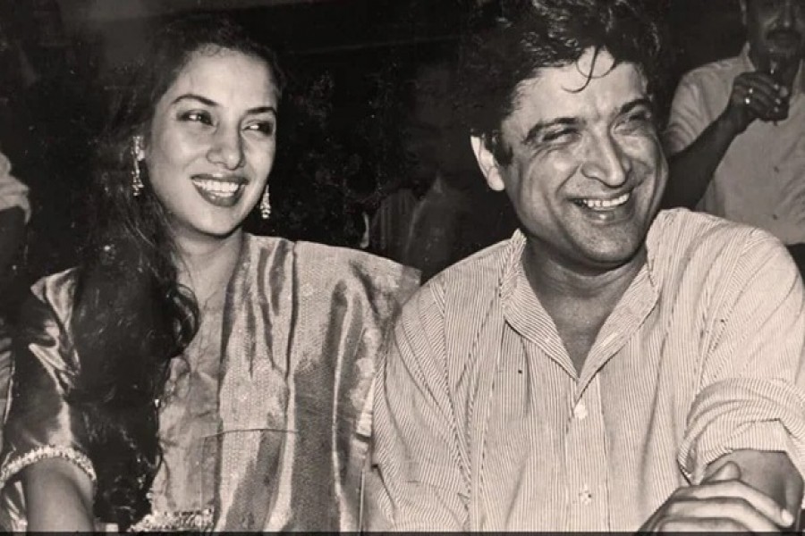 জাভেদ আখতারকে বিয়ে করতে গিয়ে যে সমস্যায় পড়েছিলেন শাবানা আজমি