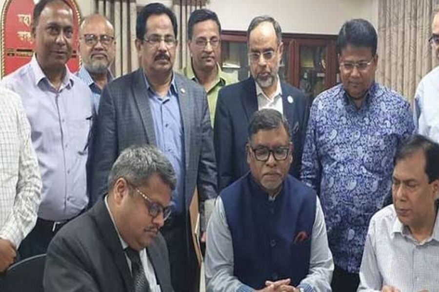 রিজেন্টের সঙ্গে স্বাস্থ্য অধিদপ্তরের চুক্তির সই হয়েছিল গতবছর ২১ মার্চ, সেখানে স্বাস্থ্যমন্ত্রীও উপস্থিত ছিলেন