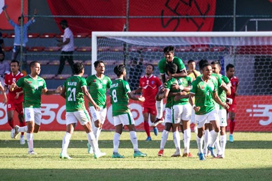 বিতর্কিত পেনাল্টি: সাফ চ্যাম্পিয়নশিপ থেকে বাংলাদেশের বিদায়