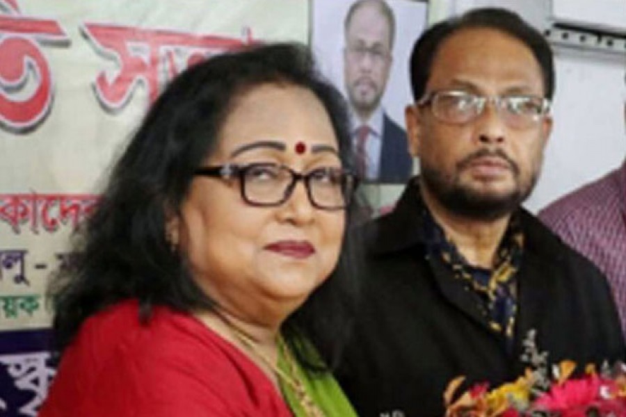 স্বামী জিএম কাদেরের সঙ্গে শেরিফা কাদের।  ছবি: বিডিনিউজ টোয়েন্টিফোর ডটকম