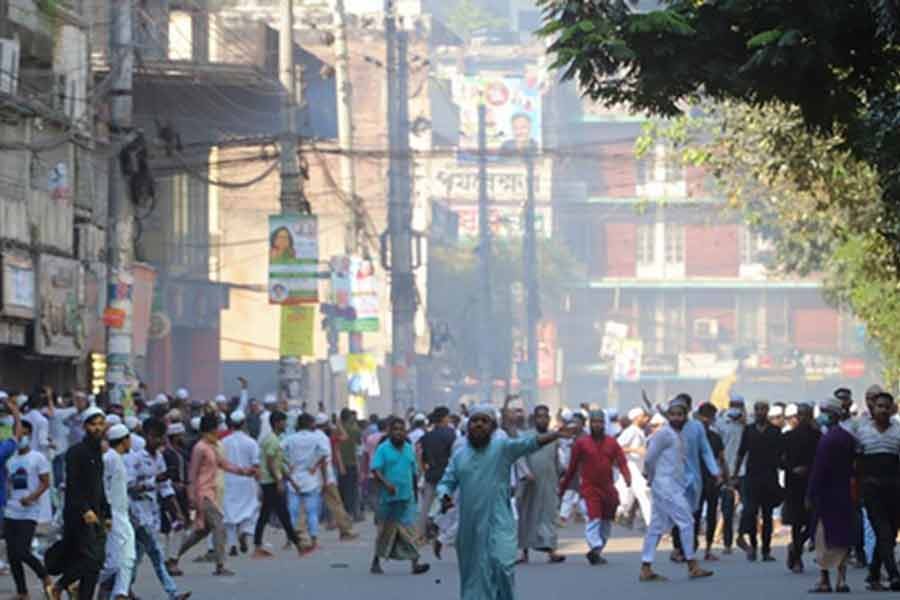 বায়তুল মোকাররম থেকে মিছিল, কাকরাইলে সংঘর্ষ