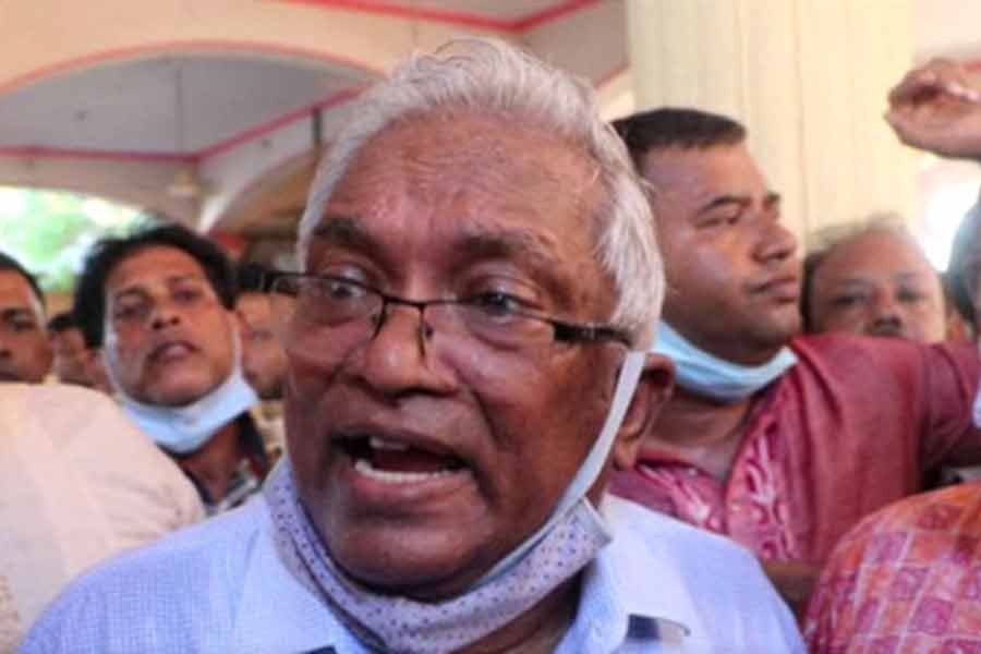 নোয়াখালীর জেলা প্রশাসক ও পুলিশ সুপারের অপসারণ চান রানা দাশগুপ্ত