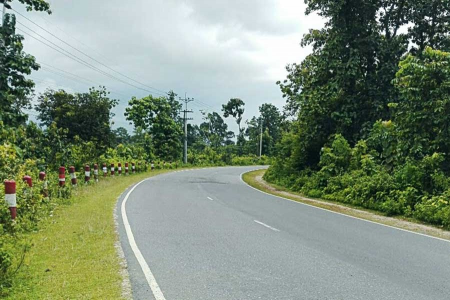 সোজা পথে দুর্ঘটনা বেশি, কারণ অতিরিক্ত গতি: সমীক্ষা