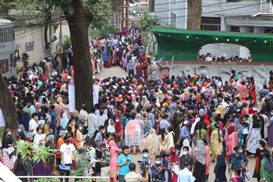 গুচ্ছ ভর্তি পরীক্ষা: মানবিক বিভাগের পরীক্ষায় উপস্থিতি ৯৪.৩৬ শতাংশ