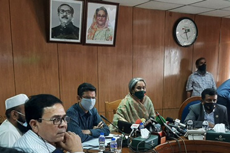 মহামারীতে বিলম্বিত মাধ্যমিকে বসবে সোয়া ২২ লাখ শিক্ষার্থী