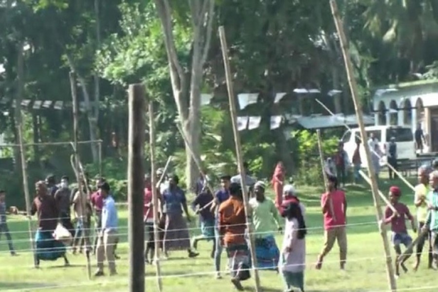 সংঘাতে প্রাণক্ষয়ে শেষ হল ৮৩৫ ইউপির ভোট