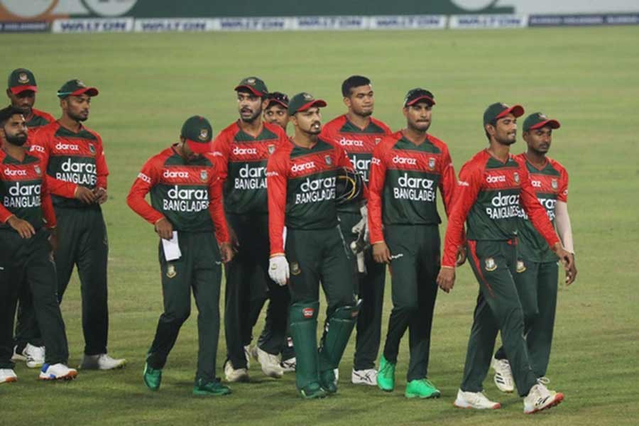 দারুণ লড়াই করলেন বোলাররা, তবুও হোয়াইটওয়াশ এড়াতে পারেনি বাংলাদেশ