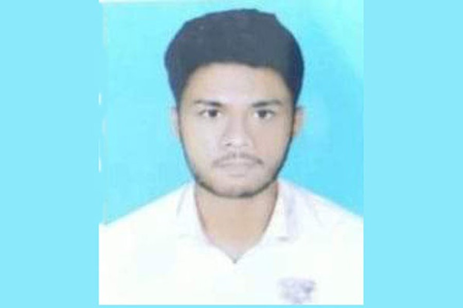 ময়লার ট্রাকের ‘চাপায়’ প্রাণ গেল নটরডেম ছাত্রের