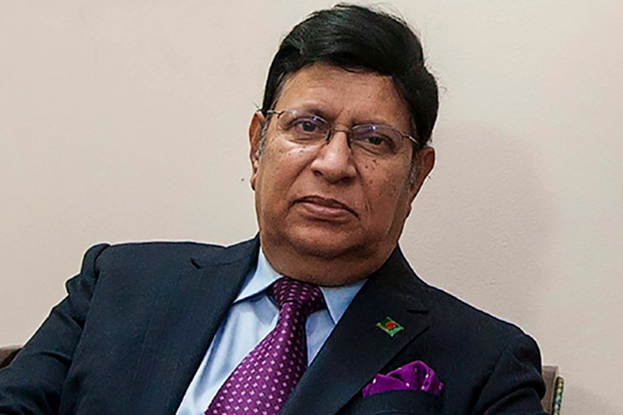 পররাষ্ট্র মন্ত্রী এ কে আবদুল মোমেন