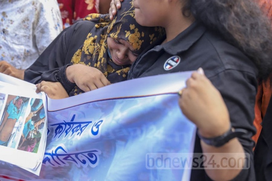 আর কত প্রাণ ঝরলে নিরাপদ হবে সড়ক, প্রশ্ন স্বজনহারাদের