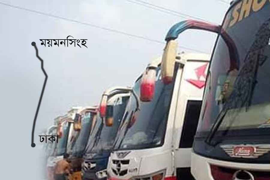 ‘তিন বছরের রাস্তার কাজ ছয় বছরেও শেষ না হওয়ায়’ বাস চলাচল বন্ধের ঘোষণা