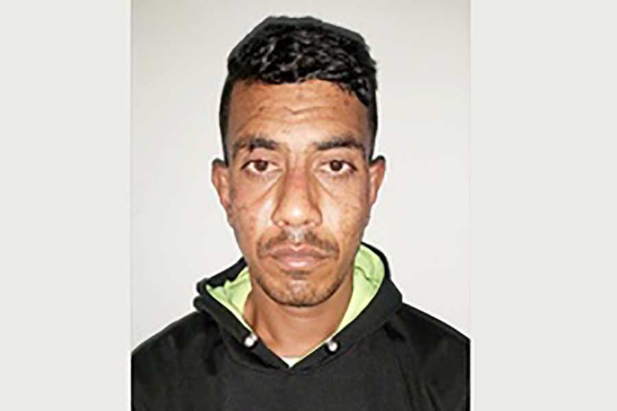 সোহাগের নামে কারাগারে রয়েছেন এই হোসেন।
