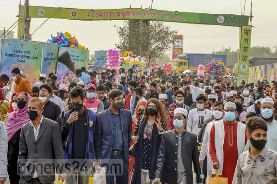 মহামারীকালে নতুন ঠিকানার বাণিজ্য মেলাও ‘সফল’