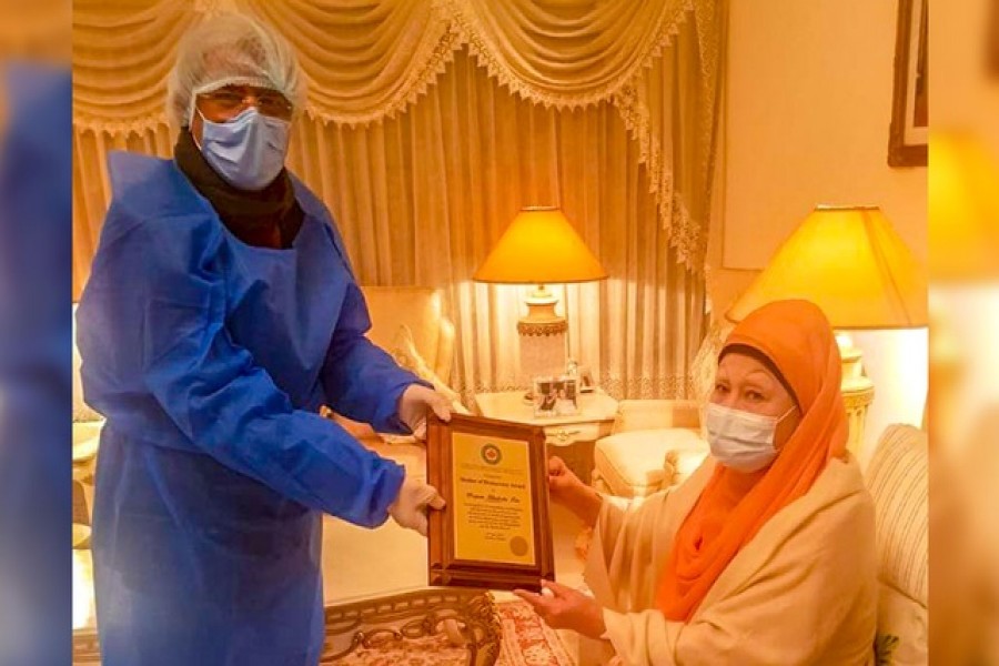 ‘মাদার অব ডেমোক্রেসি’ সম্মাননা পেয়েছেন খালেদা, সাড়ে ৩ বছর পর জানাল বিএনপি