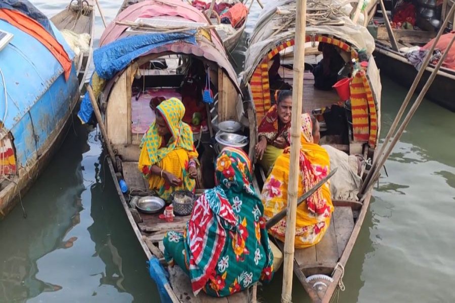 শিক্ষায় উপবৃত্তি কি বদলাতে পারবে বেদে সম্প্রদায়ের জীবন?  
