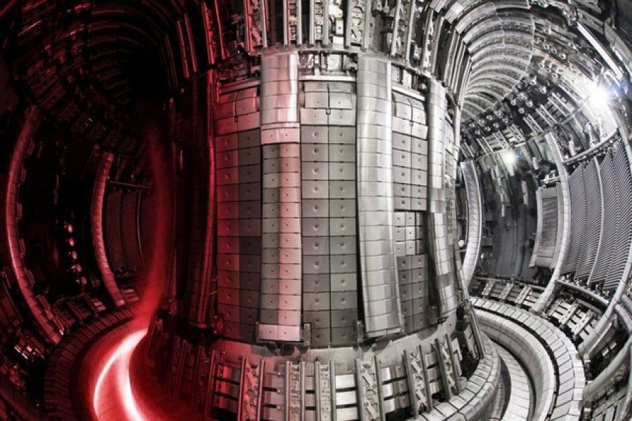 Scientists set nuclear fusion energy record