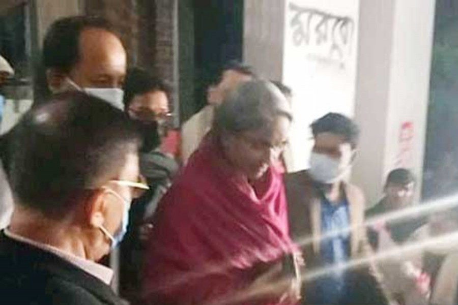 শাবি উপাচার্যকে ‘দুঃখ প্রকাশ করতে বলেছেন’ শিক্ষামন্ত্রী