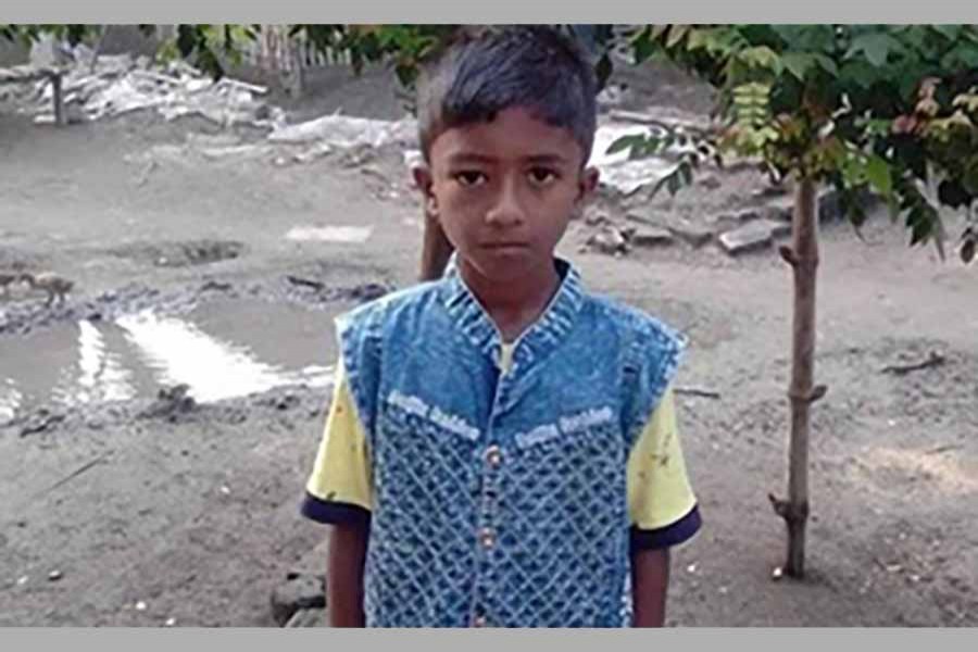 পড়তে বেরিয়ে ‘নিখোঁজ’, ২৬ দিন পর স্কুলছাত্রের লাশ মিললো কবরে