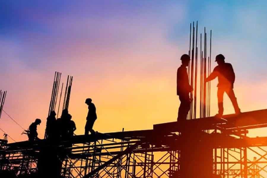 Adding to woes of home builders