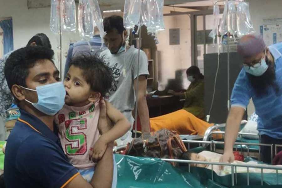 দশ ঘণ্টায় আইসিডিডিআর,বিতে ৩৪১ ডায়রিয়া রোগী
