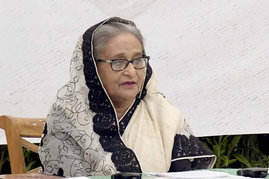তারা অপরাধীদের রক্ষা করে, আর বিনা অপরাধে আমাদের দেশে স্যাংশন দেয়: প্রধানমন্ত্রী