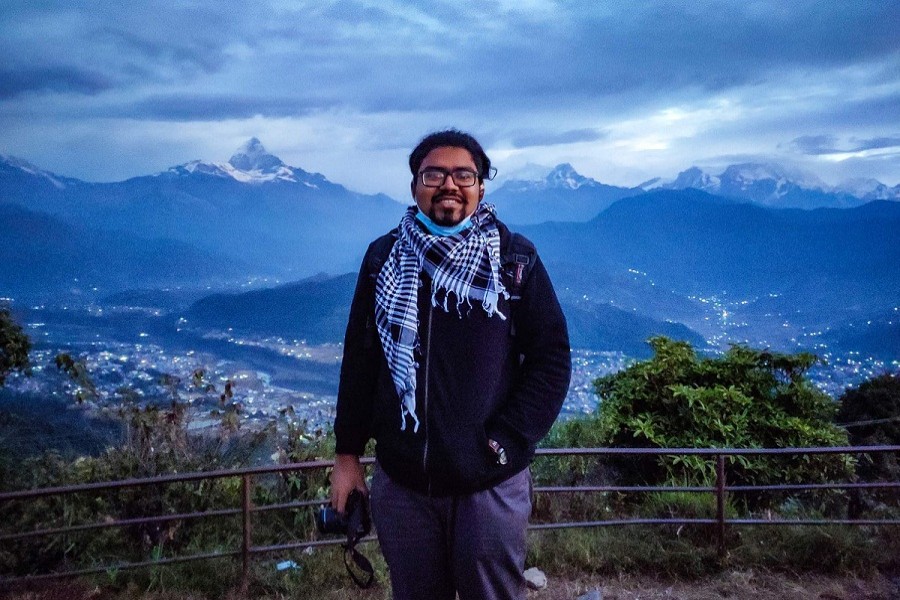 নেপালের সারাংকট ভ্রমণকালে তামজিদ হোসেন। ২০২১ এ তোলা ছবি