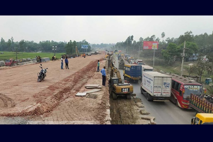 ঈদে বঙ্গবন্ধু সেতুর সংযোগ সড়কে ভোগান্তির শঙ্কা