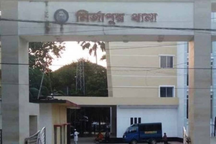 টাঙ্গাইলে মসজিদ ঘিরে ১৪৪ ধারা, ঈদ জামাত হয়নি 