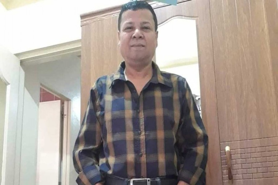 ব্যবসায়ী আনোয়ার হোসেন