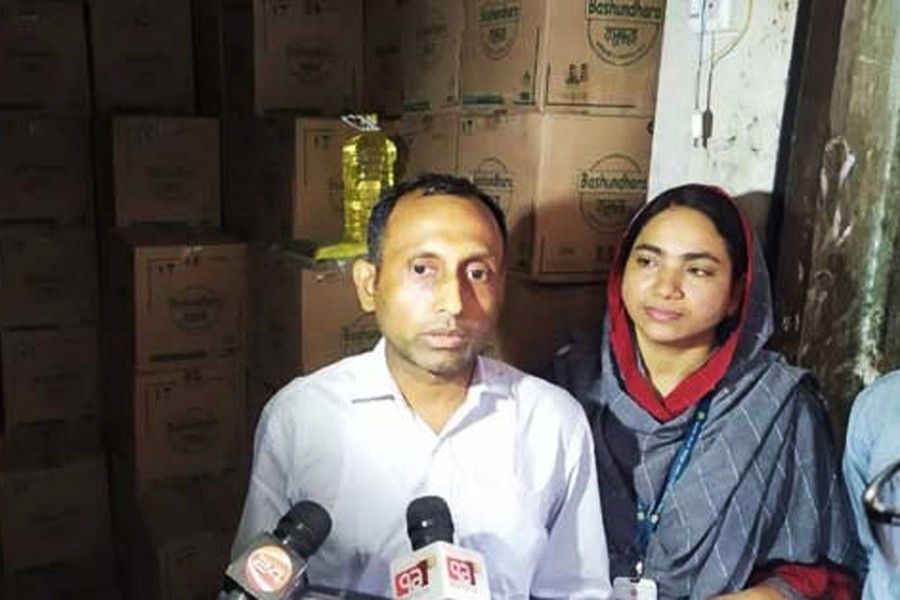 চট্টগ্রামে ১৫ হাজার লিটার সয়াবিন তেল জব্দ