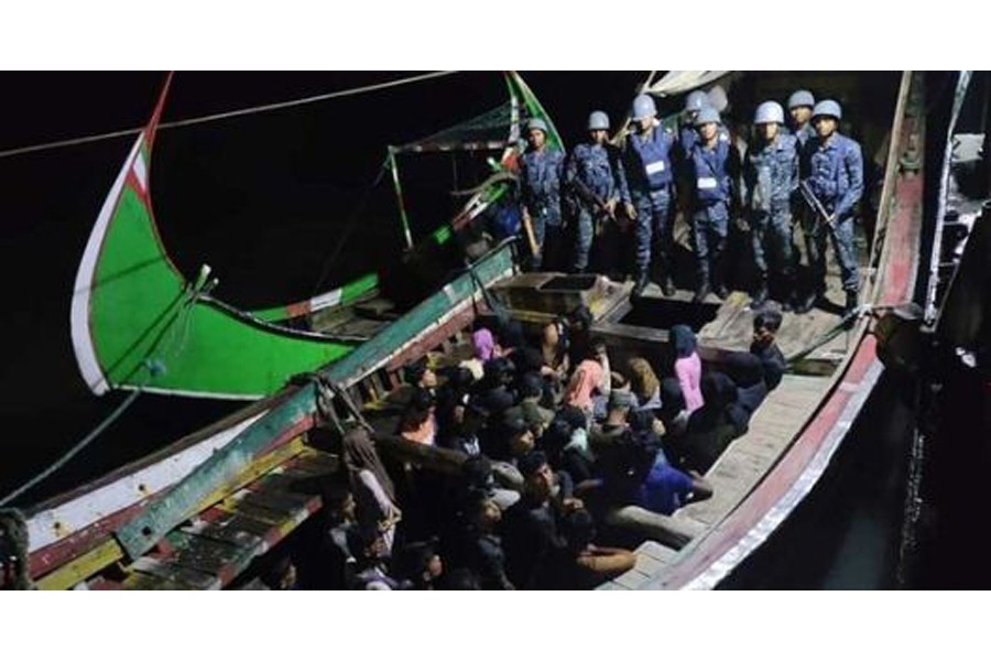 মালয়েশিয়া পাচারকালে ৩৩ রোহিঙ্গা উদ্ধার