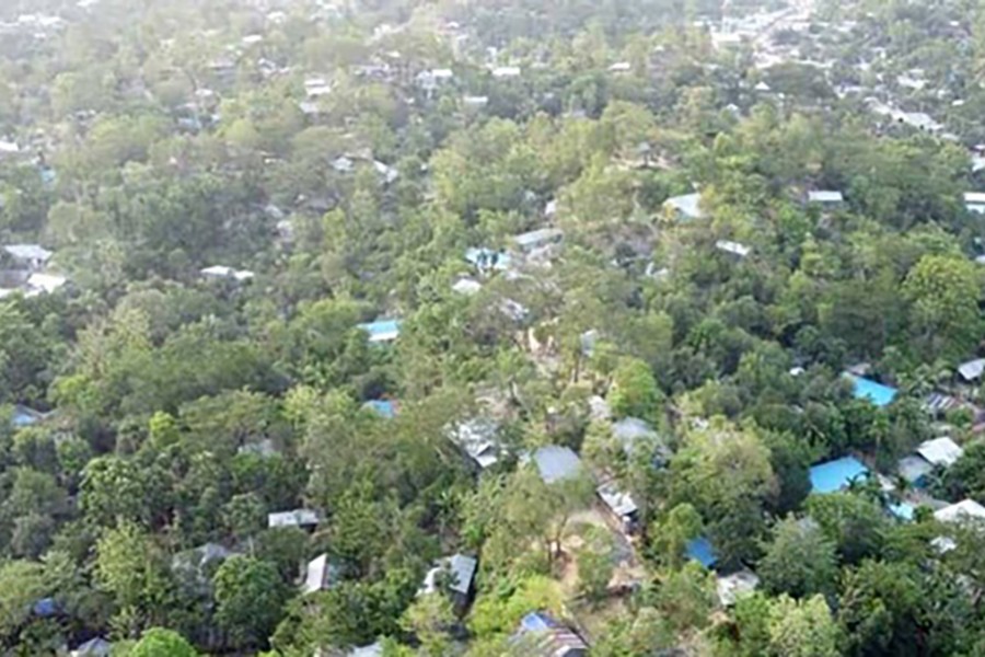 সীতাকুণ্ডের পাহাড় রক্ষার পথ খুঁজছে প্রশাসন