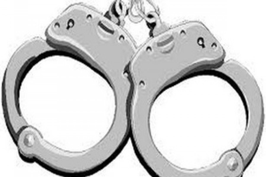 কলহের জেরে স্ত্রীকে হত্যার অভিযোগ, আটক স্বামী