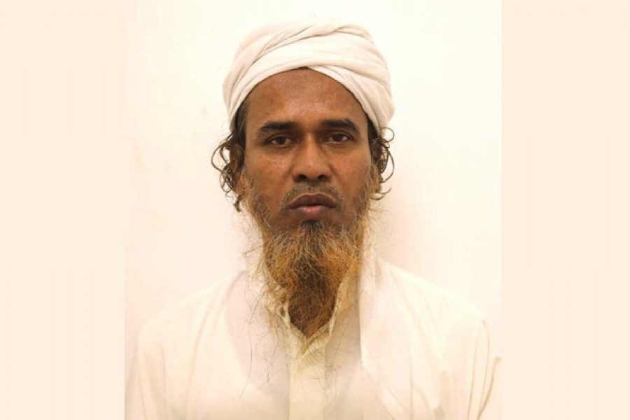 শেখ হাসিনাকে হত্যাচেষ্টা: ইমামতি, ডাক্তারি করে আসছিলেন মৃত্যুদণ্ডপ্রাপ্ত এনামুল