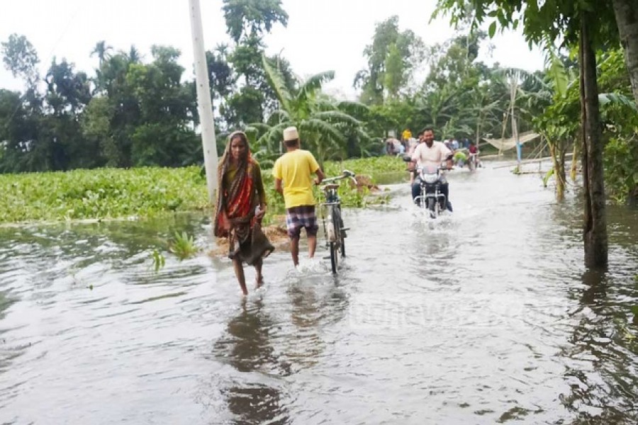 কুড়িগ্রামে খেয়ে-না-খেয়ে দিন কাটছে বানভাসিদের