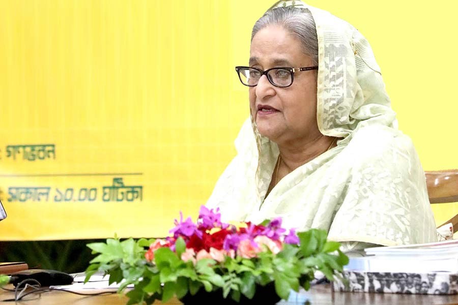 বিদ্যুৎকেন্দ্র চালু রাখাটাই ‘কঠিন হয়ে পড়েছে’: প্রধানমন্ত্রী