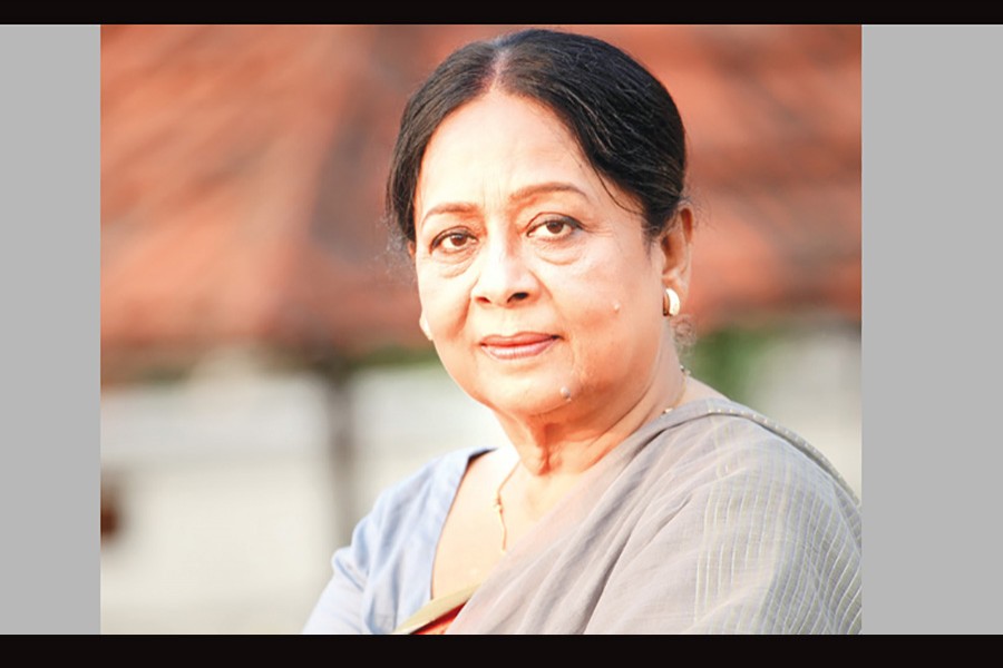 শর্মিলী আহমেদ আর নেই