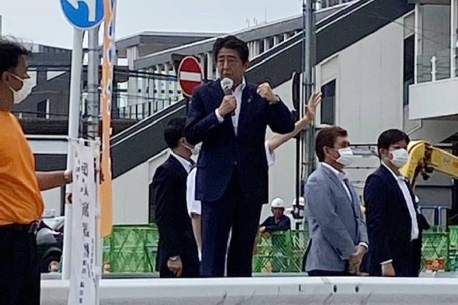 যেভাবে হত্যা করা হয় শিনজো আবেকে