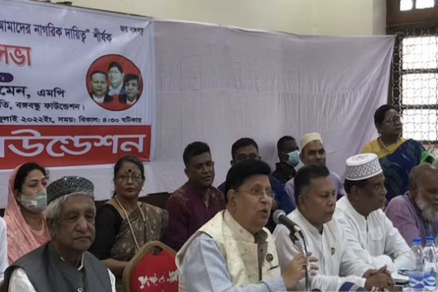 ‘যথেষ্ট’ তেল দেবে ইন্দোনেশিয়া: পররাষ্ট্রমন্ত্রী