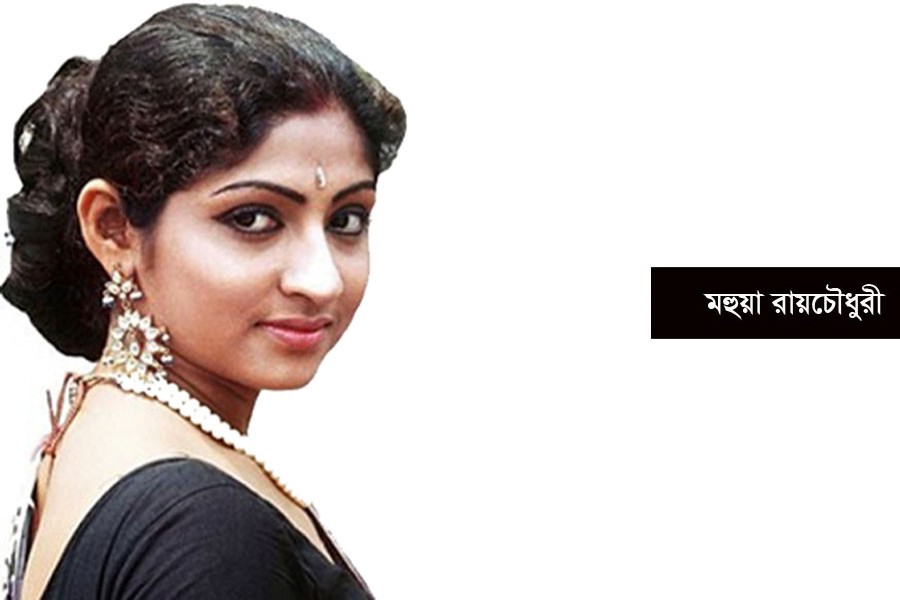মহুয়া রায়চৌধুরী। ফিচার ইমেজ: গেটবেঙ্গল.ইন