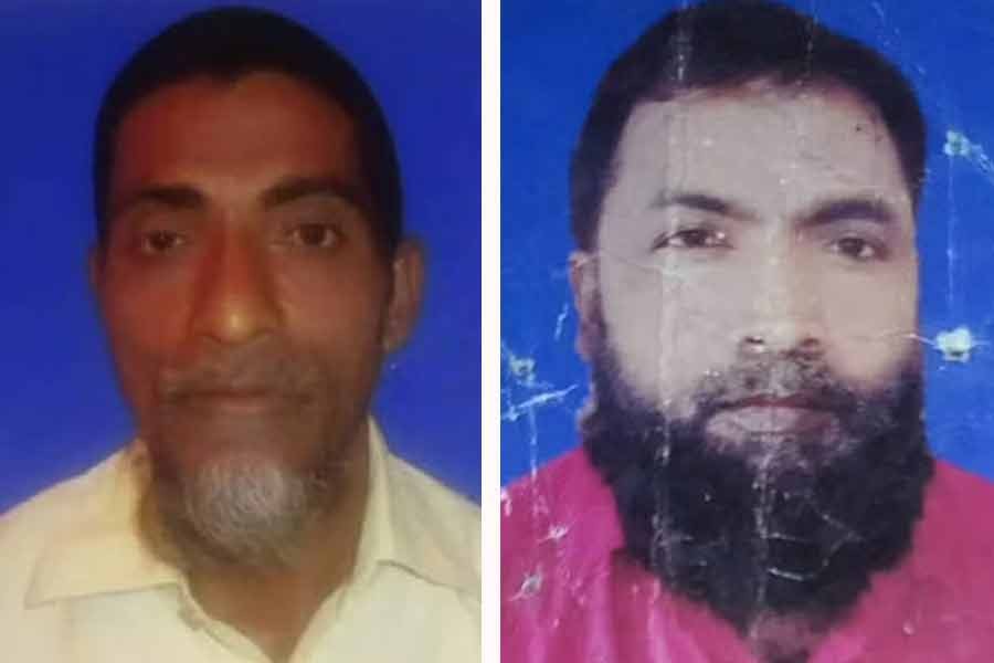 জড়ো হয়ে নির্মাণকাজ দেখার সময় ভেঙে পড়ল পাইলিংয়ের খুটি, নিহত ২