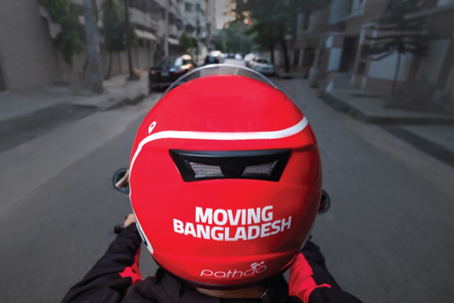 ভাড়া বাড়লো পাঠাও রাইডে, ওভাইয়ে গাড়ির ভাড়াও বাড়ছে